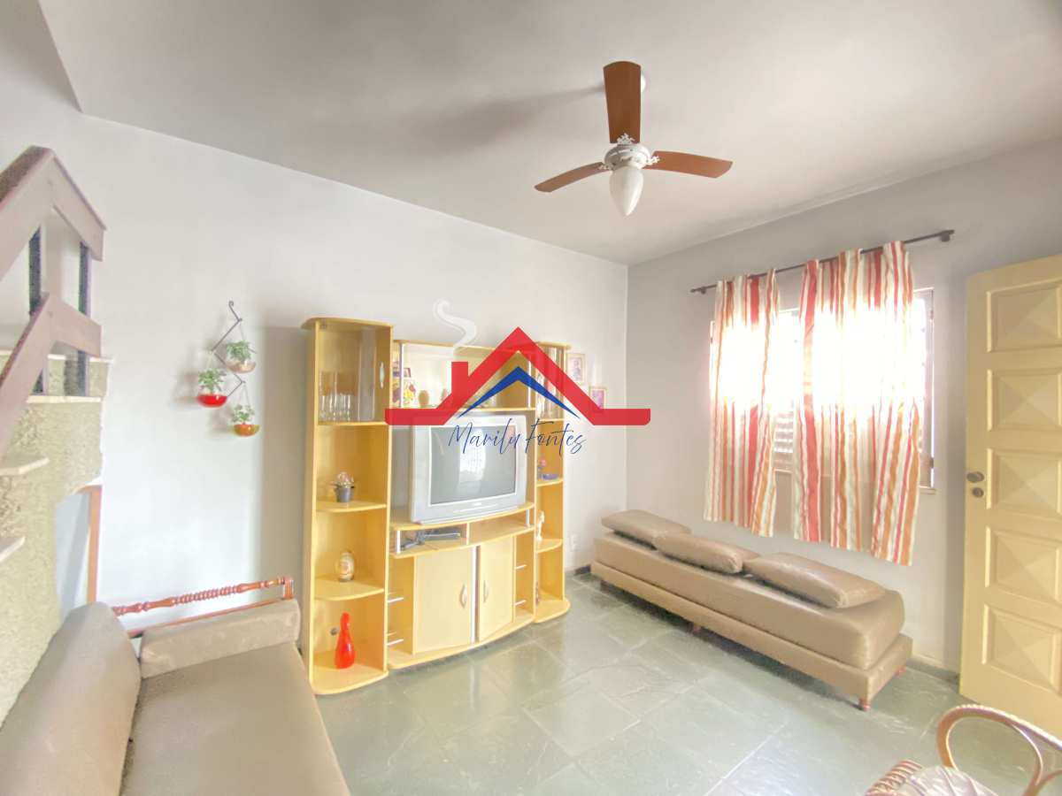 Casa à venda em Cabo Frio, Centro, com 4 quartos, 90m² - Marilu Fontes
