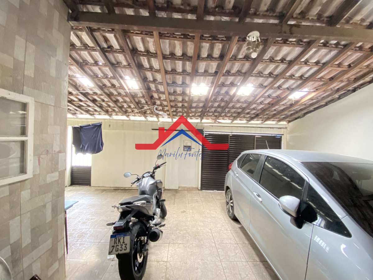 Casa à venda em Cabo Frio, Jardim Caiçara, com 3 quartos, 150m² - Marilu Fontes