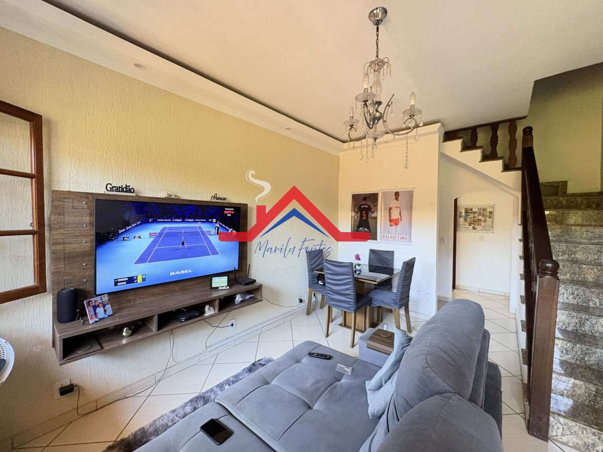 Casa à venda em Cabo Frio, Palmeiras, com 3 quartos, 93m² - Marilu Fontes