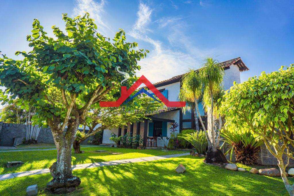 Casa de condomínio à venda em Cabo Frio, São Bento, com 9 quartos, 671m² - Marilu Fontes