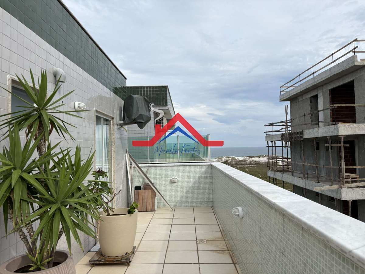 Cobertura à venda em Cabo Frio, Algodoal, com 4 quartos, 220m² - Marilu Fontes