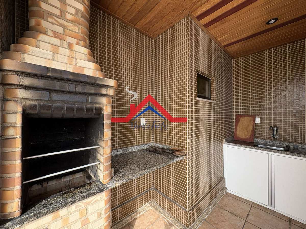 Cobertura à venda em Cabo Frio, Algodoal, com 4 quartos, 195m² - Marilu Fontes