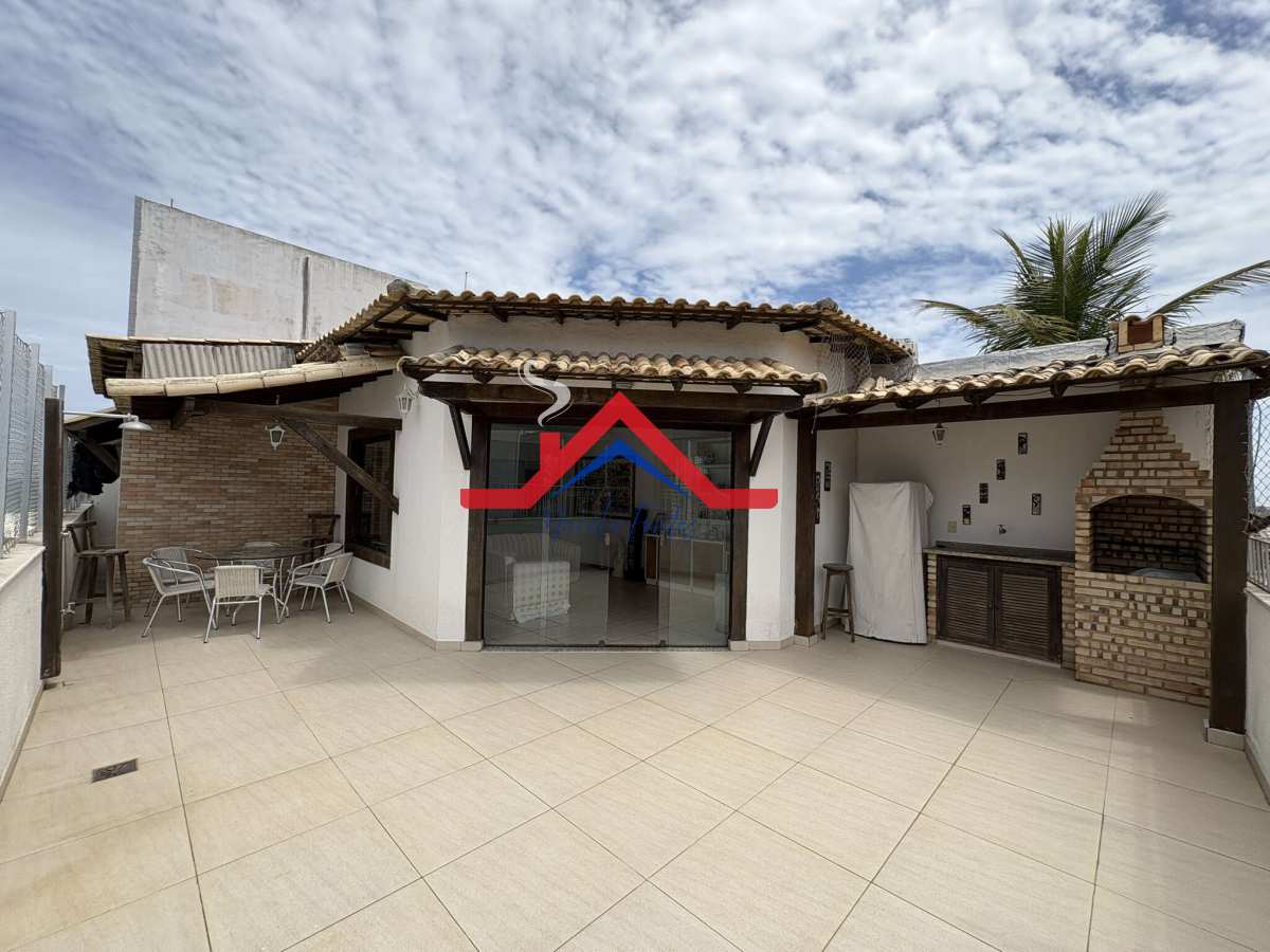 Cobertura à venda em Cabo Frio, Algodoal, com 4 quartos, 174m² - Marilu Fontes